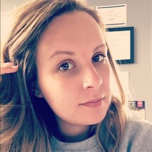 Meet your Posher, Rebecca